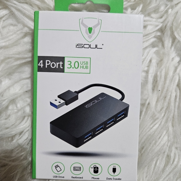 4-Port USB 3.0 Hub Splitter, Ultra Slim USB Data Hub with Individual Power - Picture 2 of 10